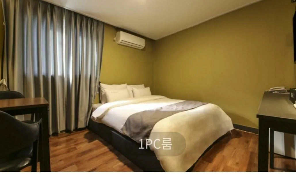 ***  Healing Motel Incheon South Korea